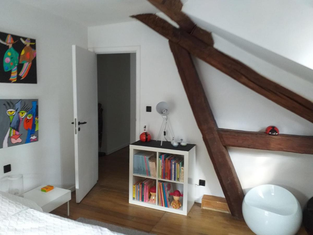 Maison De Vacances, Gite "Le Vieux Logis" A Profondeville Exterior foto